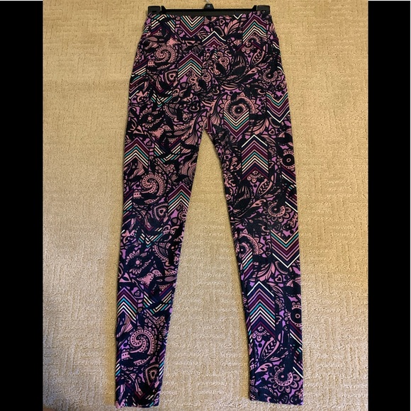 EUC LuLaRoe OS Leggings - Picture 8 of 10